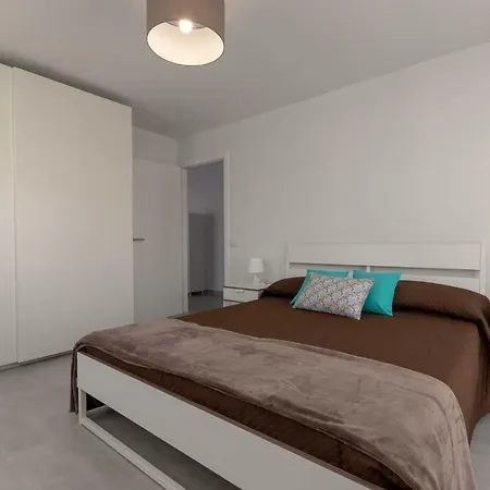 Mego 6 - Two Bed 公寓